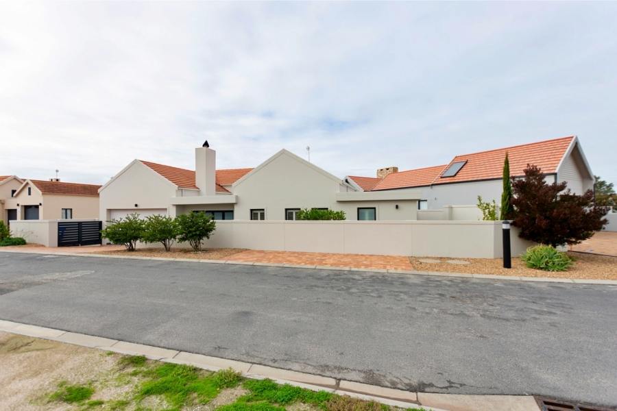3 Bedroom Property for Sale in Port Owen Western Cape